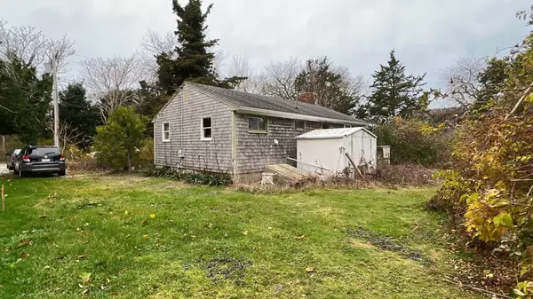 Brewster, MA 02631,466 Paines Creek Rd