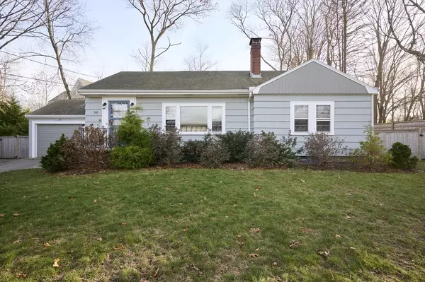 141 Whiting Ave, Dedham, MA 02026