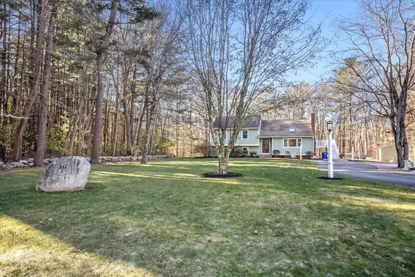 16 Howland Way, Rockland, MA 02370