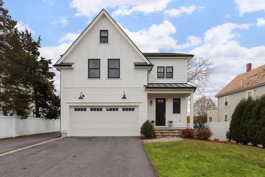 60 Crescent Rd #60, Needham, MA 02494