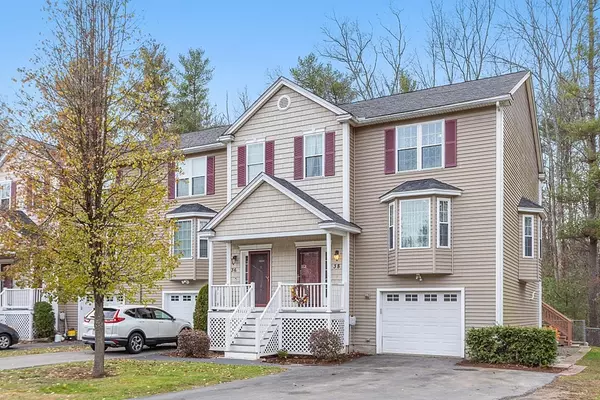 38 Cricones Way #38, Tyngsborough, MA 01879