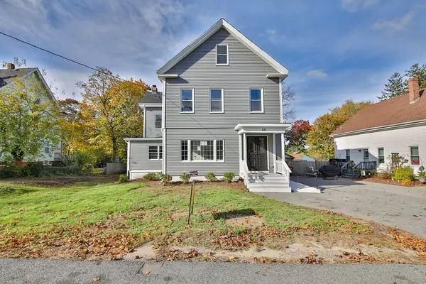 68 Everett, Middleboro, MA 02346