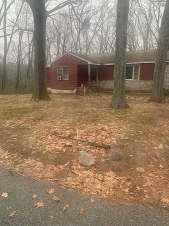 30 Sawyer Ln, Holden, MA 01520