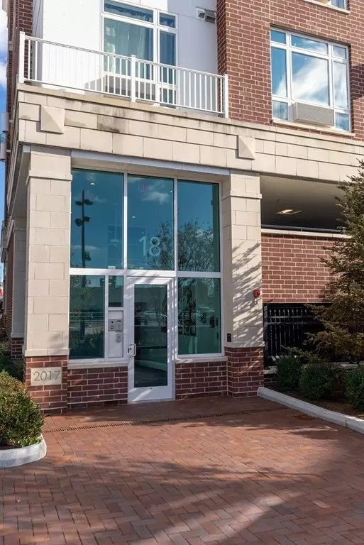 Quincy, MA 02169,18 Cliveden Street #502W