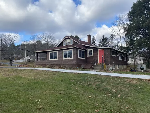 Greenfield, MA 01301,687 Bernardston Rd