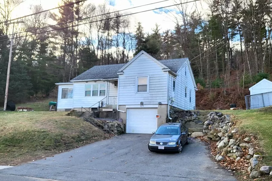 4275 High St, Palmer, MA 01069