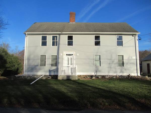 29 Thornton St, Mendon, MA 01756