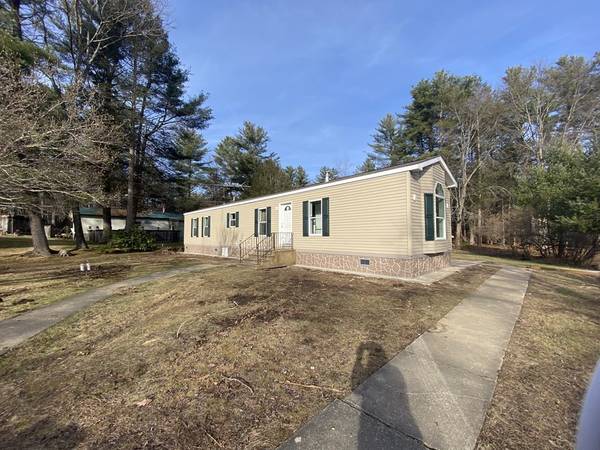 57 Gauthier Rd, Barre, MA 01005