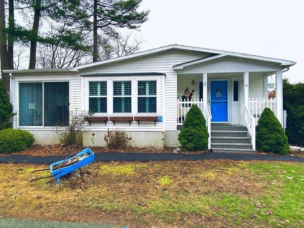 12 Fir Rd, Rockland, MA 02370