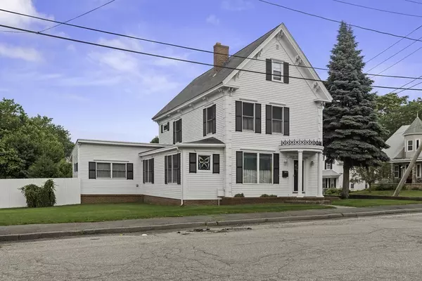 Lowell, MA 01854,24 8th Ave