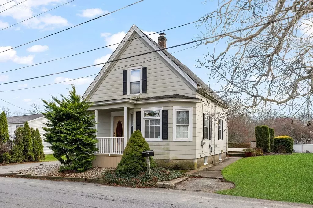 Tiverton, RI 02878,475 Hooper Street