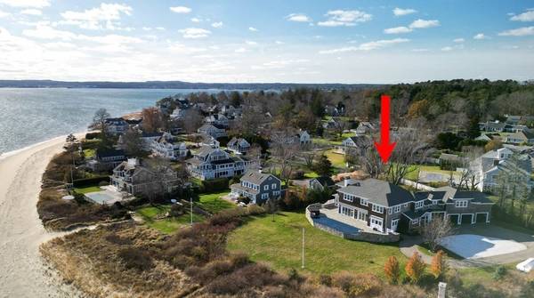 35 Bradford Road, Duxbury, MA 02332