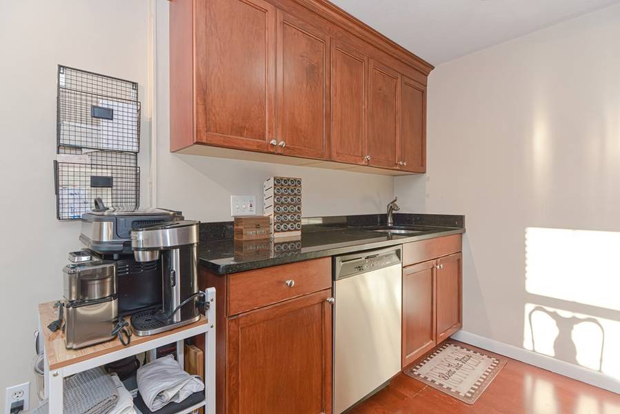 360 Neponset Street #604, Canton, MA 02021