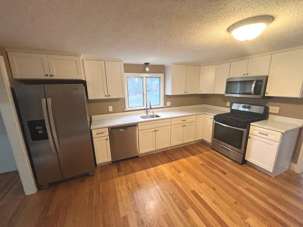 Springfield, MA 01119,26 Brewster St