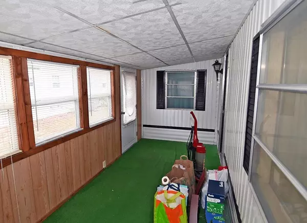 Wareham, MA 02576,128 Queen Drive