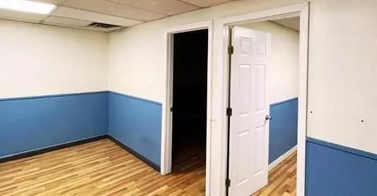 Londonderry, NH 03053,520 Mammoth