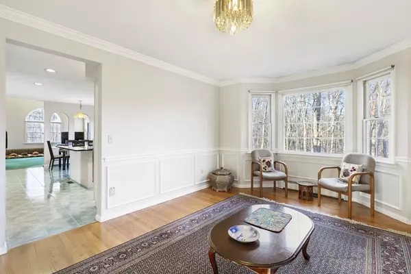 Milford, MA 01757,5 Whitewood Rd