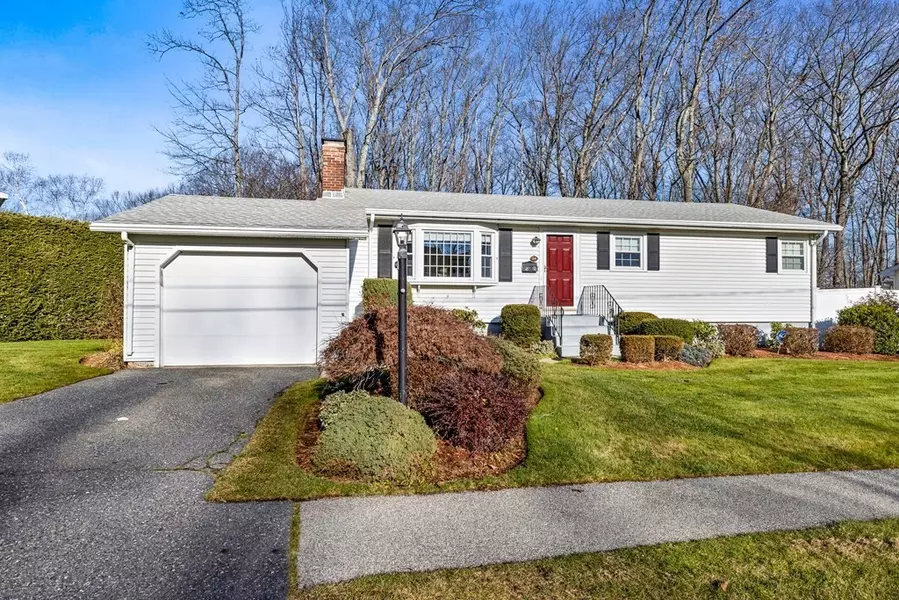 24 Leslie Rd, Worcester, MA 01605