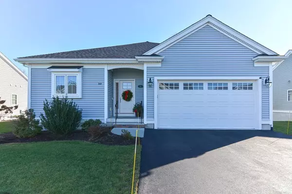 50 Partridge View Ln S, Wrentham, MA 02093