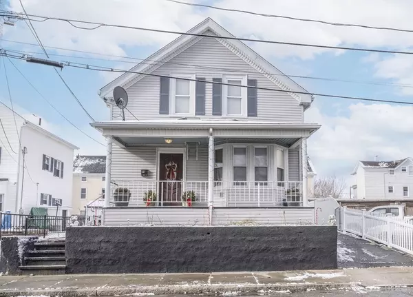 21 Wooley St, Fall River, MA 02724