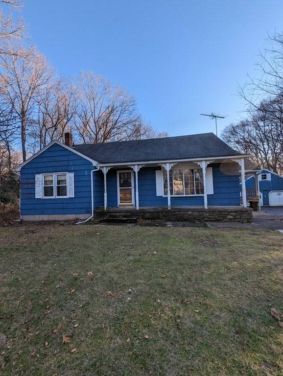 34 Colonial Rd, Sutton, MA 01590