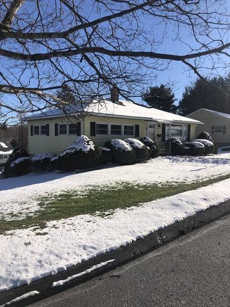 1 Alpine Dr, West Boylston, MA 01583