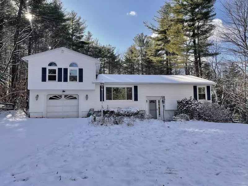 50 Sawyer St, Gardner, MA 01440