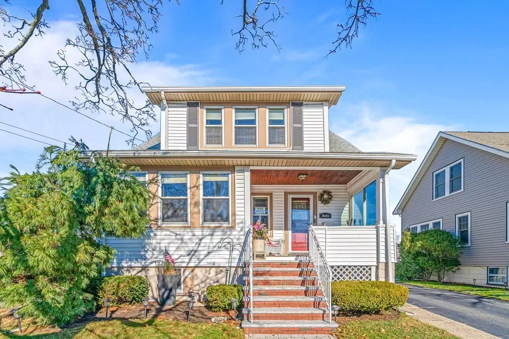 Medford, MA 02155,12 Ross Street