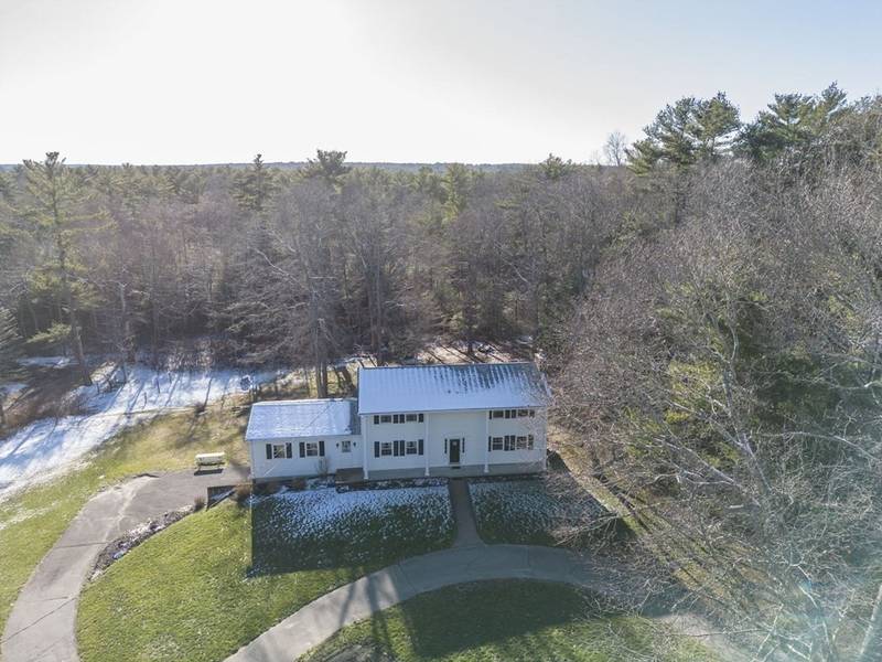 24 Forest Park Drive(Dead End), Lakeville, MA 02347