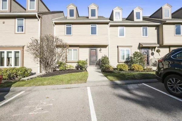 Saugus, MA 01906,1210 Sheffield Way #1210