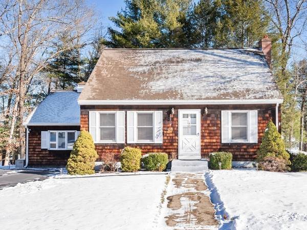 124 Vista Ln, Southbridge, MA 01550