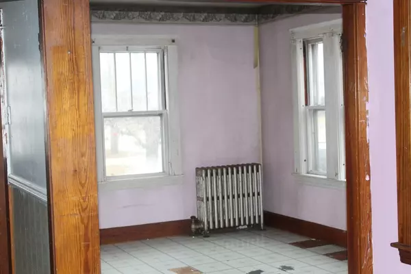 Sutton, MA 01590,46 Main St