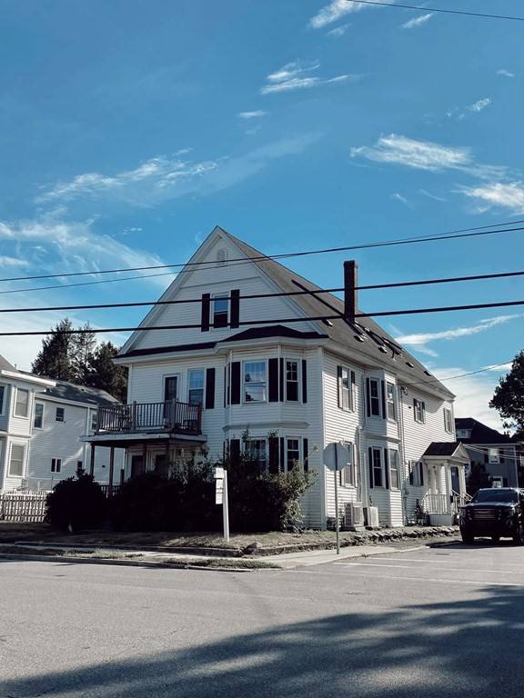 225-227 Main St, North Andover, MA 01845