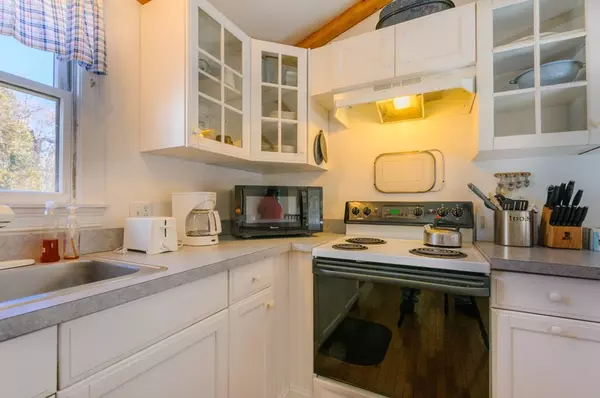 Sandwich, MA 02563,65 Carman Ave