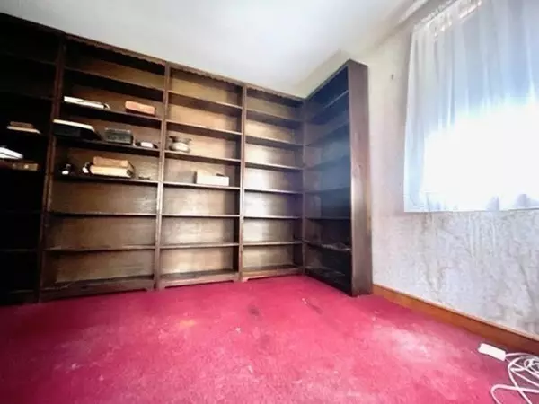 Raynham, MA 02767,48 Judson St