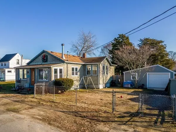 28 Sidney Ave., Swansea, MA 02777