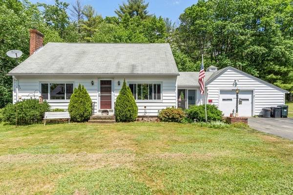 701 Silver Lake St, Athol, MA 01331