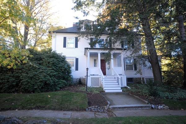 12 Windermere Ave, Arlington, MA 02476