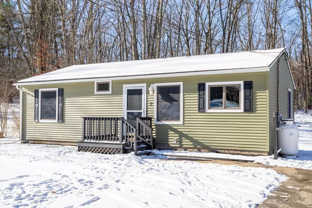 North Brookfield, MA 01535,7 W Brookfield Rd