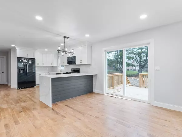 Johnston, RI 02919,3 Alexandria