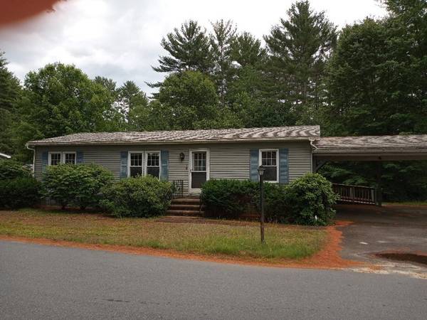 7 Jeri Dr, Athol, MA 01331