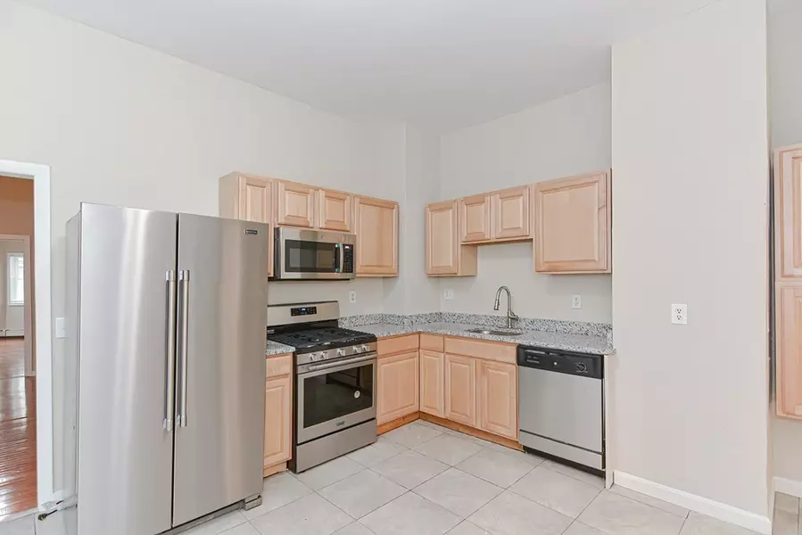 264 Webster Street #1, Boston, MA 02128