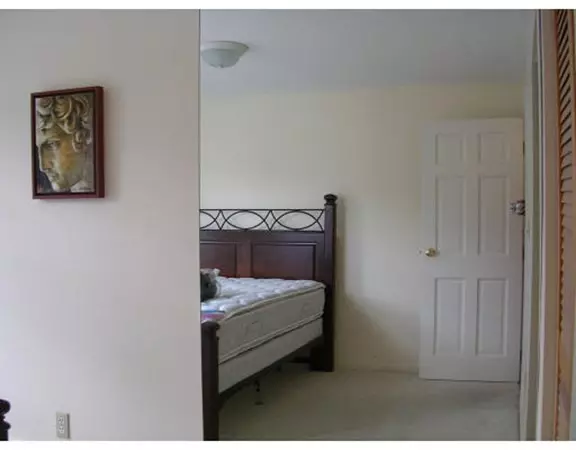 Newburyport, MA 01950,226 Merrimac St