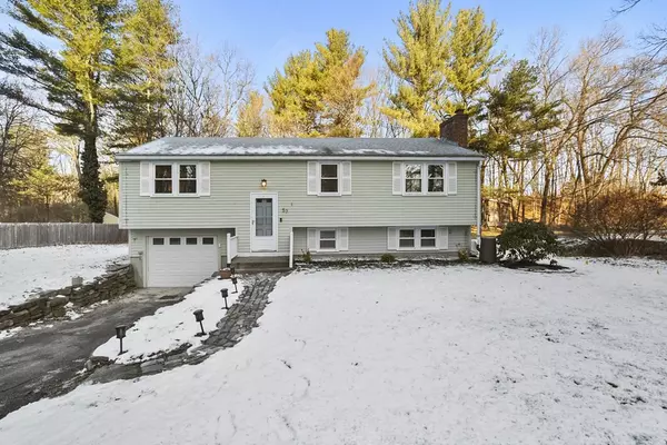 57 Whitcomb Avenue, Littleton, MA 01460