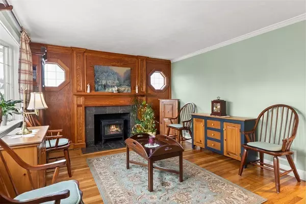 7 Taft Rd Salem, MA 01970