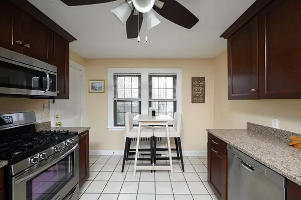 9 Common St #2, Quincy, MA 02169