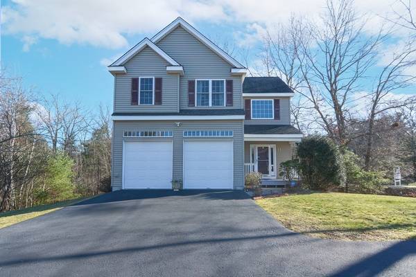 5 Dynasty Dr, Milford, MA 01757