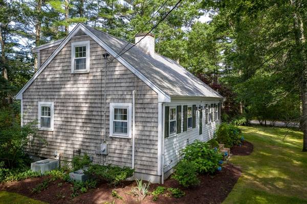 Mattapoisett, MA 02739,213 North St