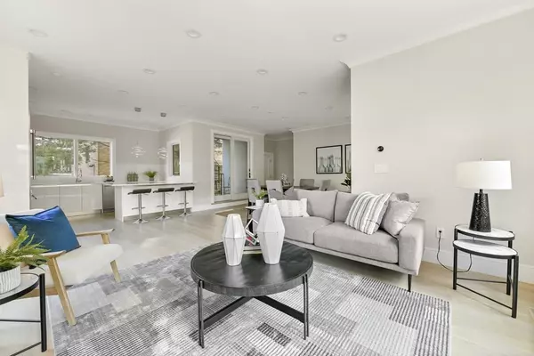 Brookline, MA 02446,24 Fuller Street #3