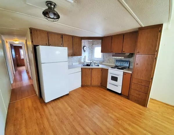 Wareham, MA 02538,18 Alfred Street